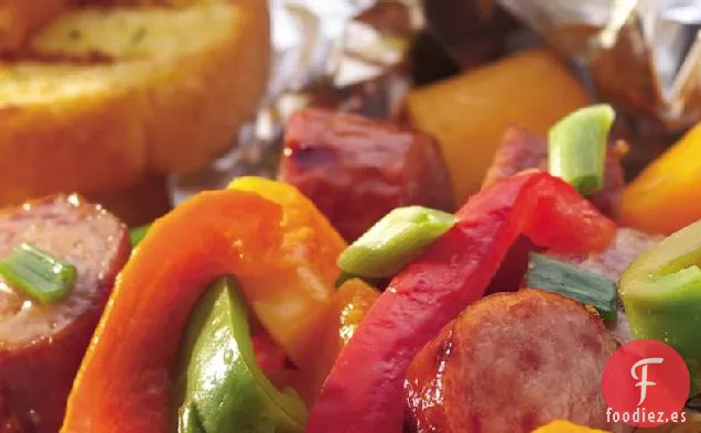 Paquetes de Papel de Aluminio de Salchicha de Arce y Calabaza a la Parrilla