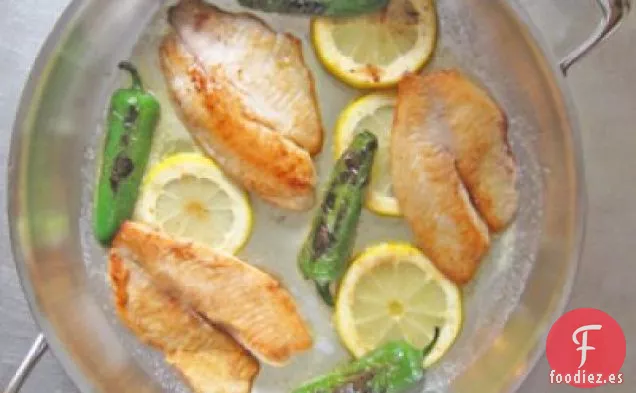 Tilapia Salteada En Sartén Con Limón Y Jalapeño