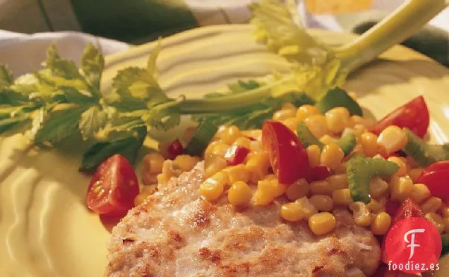 Empanadas de Pavo al estilo de California con Salsa de Maíz y Tomate