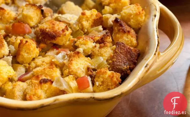 Relleno de Pan de Maíz y Manzana