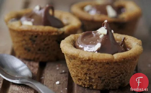 Tazas de Galletas de Mantequilla de Maní y Avellana de Chocolate