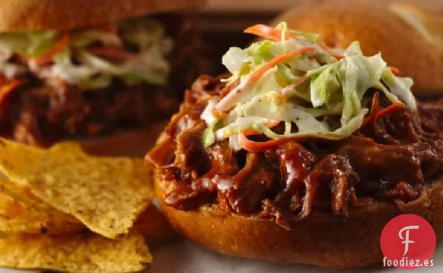 Sándwiches de Cerdo Tirón de Cocción Lenta