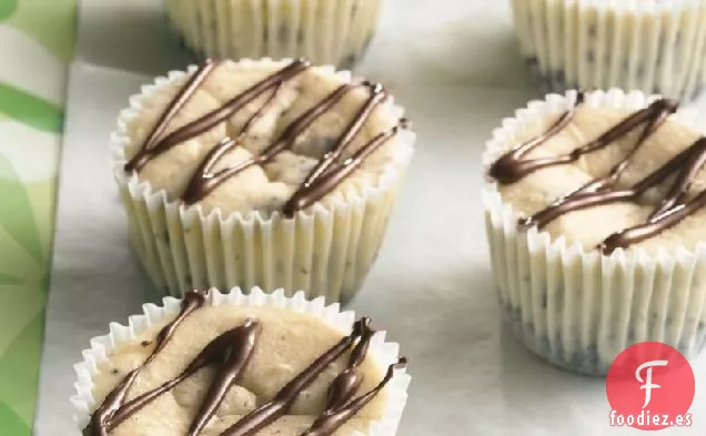 Mini Pasteles de Queso con Galletas y Crema Oreo™ 