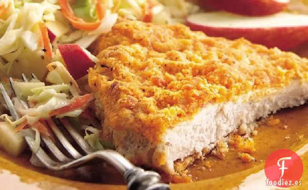 Chuletas de Cerdo Fritas al Horno con Ensalada de Manzana