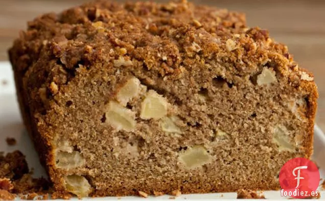 Pan Rápido de Manzana con Streusel de Pacanas