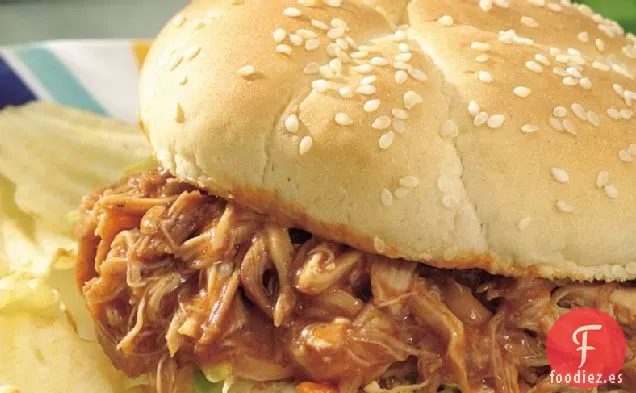 Sándwiches de Pollo a la Barbacoa Teriyaki de Cocción Lenta