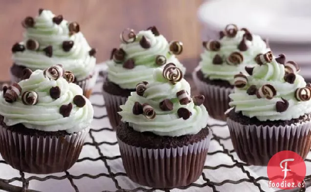 Mini Pasteles con Chispas de Chocolate y Menta