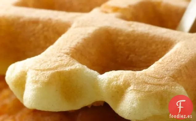 Bocaditos de Pollo Frito y Gofres