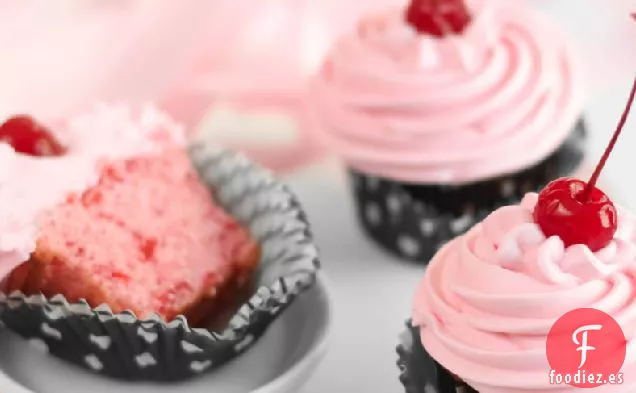 Cupcakes con Chispas de Cereza Alegres