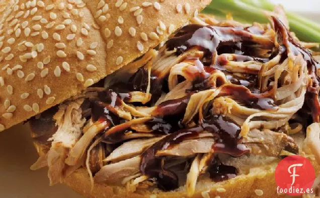 Sándwiches Teriyaki de Pavo de Cocción Lenta