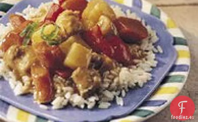 Estofado de Pollo de Cocción Lenta con Pimienta y Piña