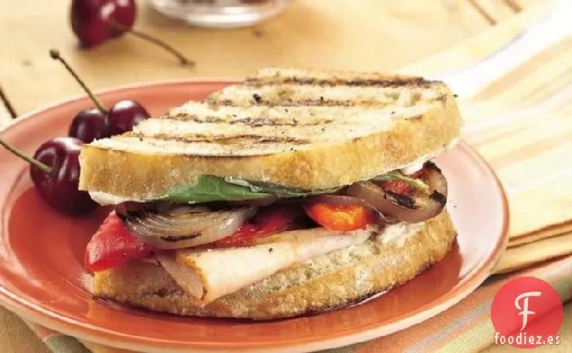 Sándwiches de Pavo y Verduras a la Parrilla