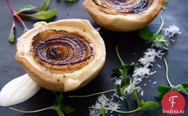 Tartas De Cebolla Blanca Y Queso De Oveja