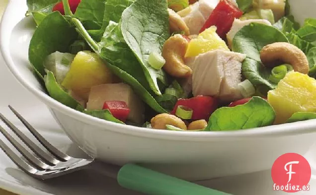 Ensalada de Pollo Tropical