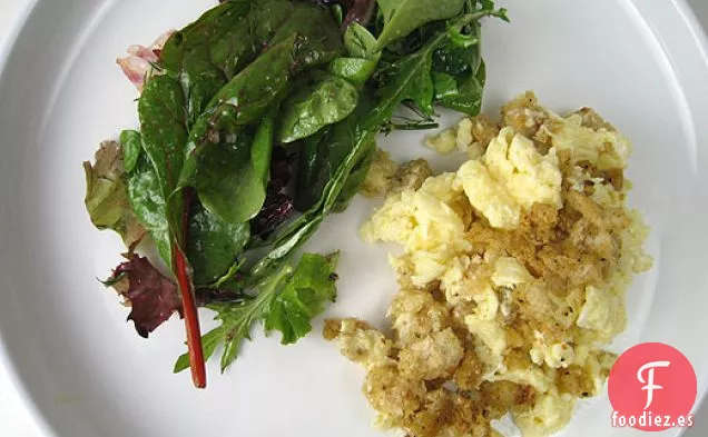 Huevos Con Gruyère Y Crutones De Mostaza Dijon