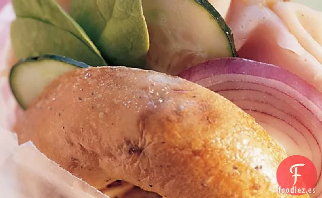 Bagelwiches de Pavo Mediterráneos