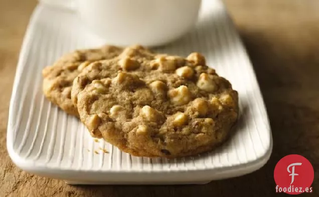 Galletas con Chispas de Chocolate Blanco de Nuez de Arce