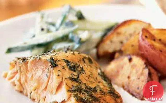 Salmón Ahumado con Mostaza y Eneldo