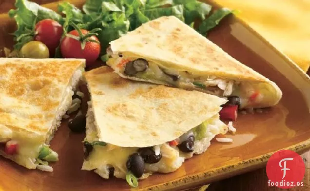 Quesadillas de Pollo y Frijoles con Queso