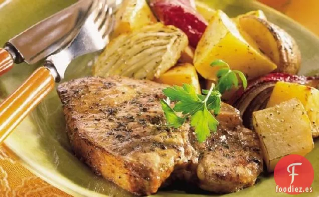 Chuletas de Cerdo Asadas y Verduras