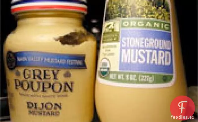 Cena de esta Noche: Chuletas de Cerdo con Salsa de Mostaza y Crema Agria