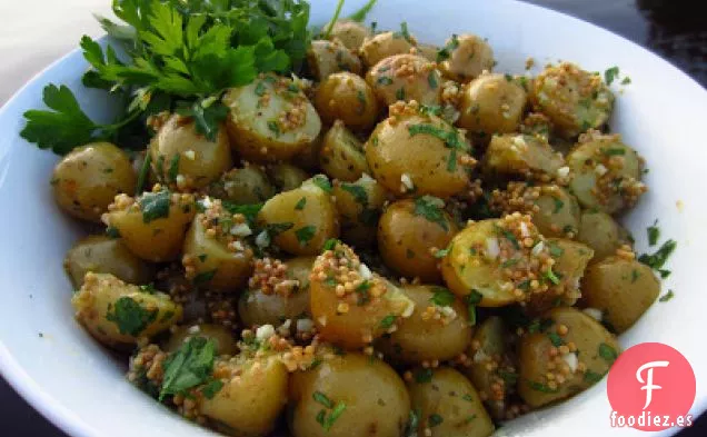 Ensalada De Papas Con Limón A La Parrilla Con Semillas De Mostaza