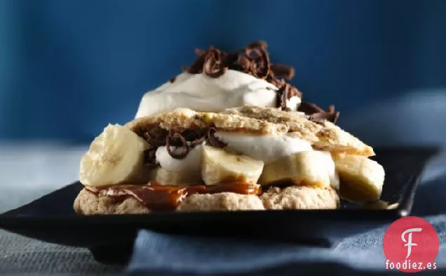Tortitas de Nuez y Canela con Plátanos y Dulce de Leche