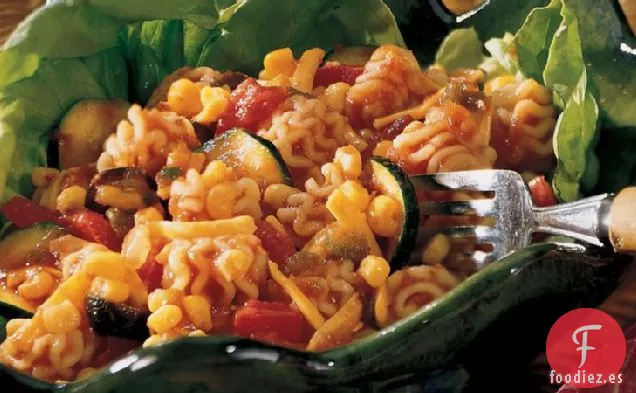 Ensalada de Pasta con Gazpacho de Jardín