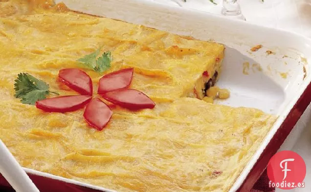 Enchilada de Frijoles Negros y Maíz Horneado con Huevo