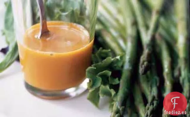 Ensalada de Espárragos con Aderezo de Mostaza y Soja