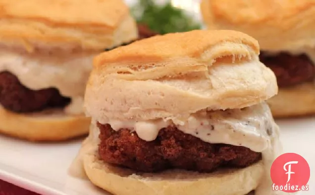 Rebanadas de Carne y Galletas Fritas de Pollo
