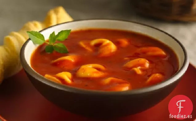 Sopa de Tortellini de Tomate