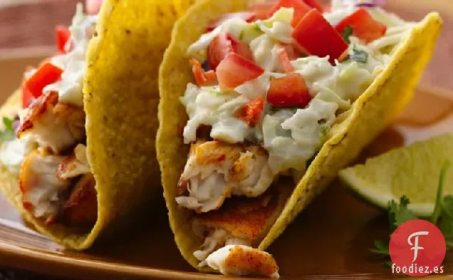 Tacos de Pescado Picantes con Salsa de Lima Fresca