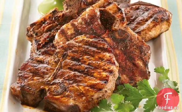 Chuletas de Cerdo a la Parrilla del Suroeste con Salsa de Melocotón