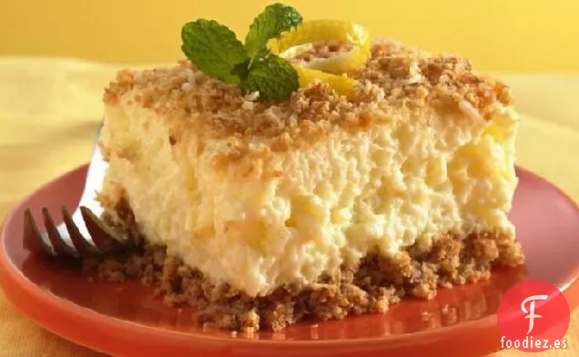 Cuadrados Cremosos de Postre de Piña y Nueces