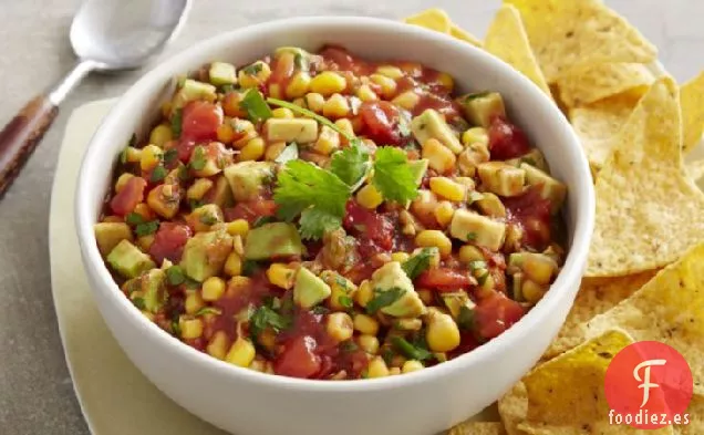 Salsa de Aguacate y Maíz