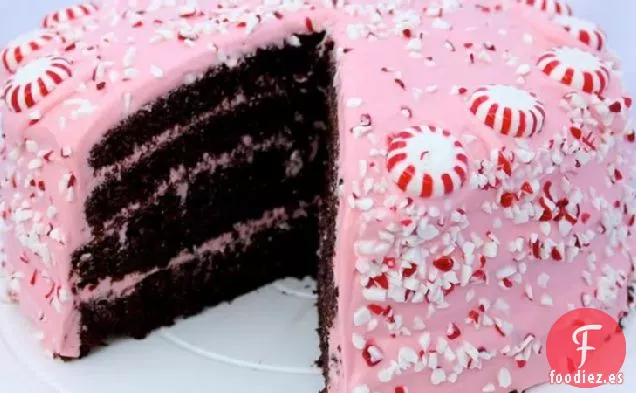 Pastel de Chocolate con Glaseado de Queso Crema de Menta Rosa