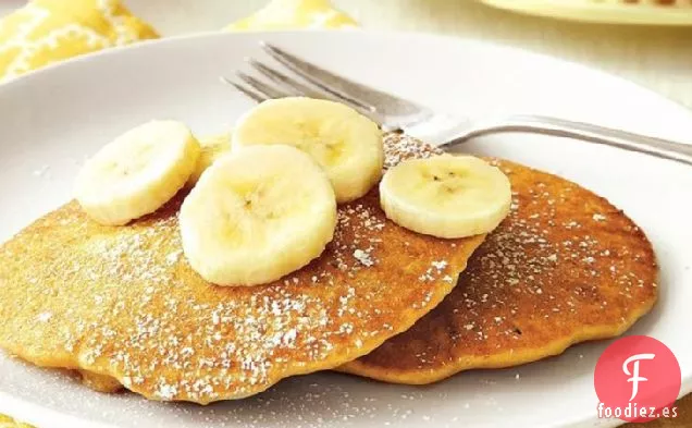 Tortitas de Plátano con Mantequilla de Maní