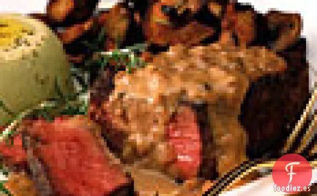 Filetes de Solomillo de Ternera con Salsa de Mostaza y Coñac