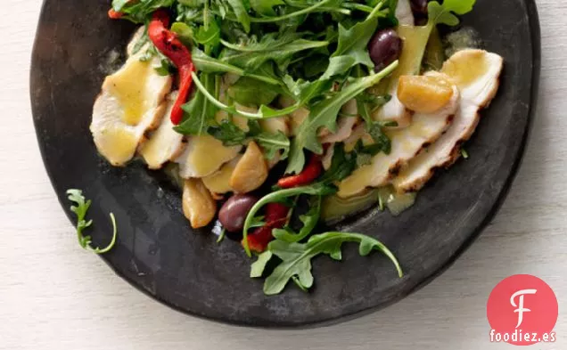 Ensalada De Pollo A La Parrilla Con Ajo Confitado