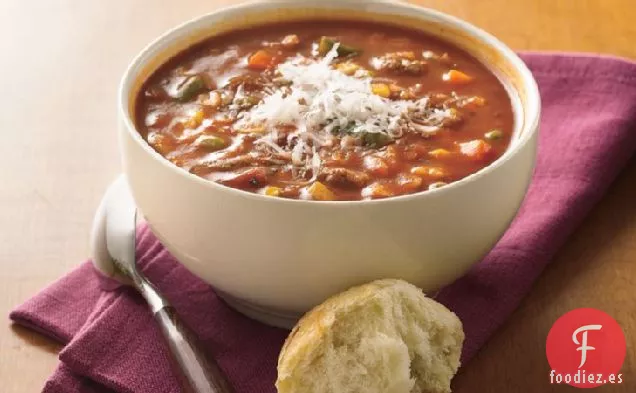Sopa de Tomate, Carne de Res y Cebada