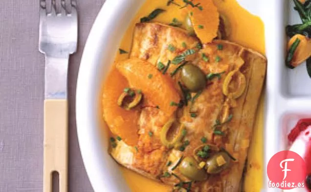 Mahi-Mahi a la Sartén con Naranjas y Aceitunas