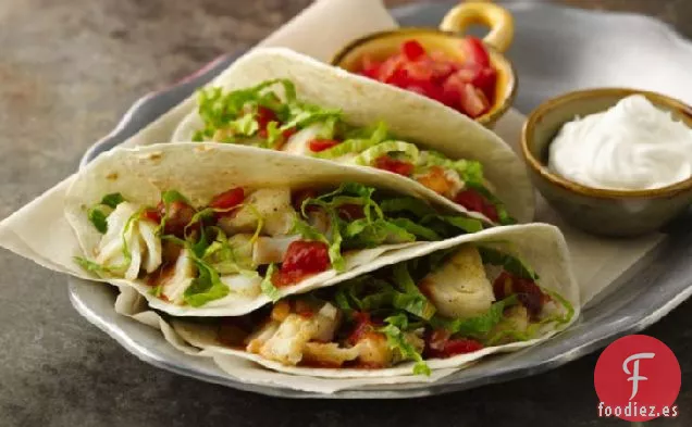Tacos de Pescado con Pico de Gallo