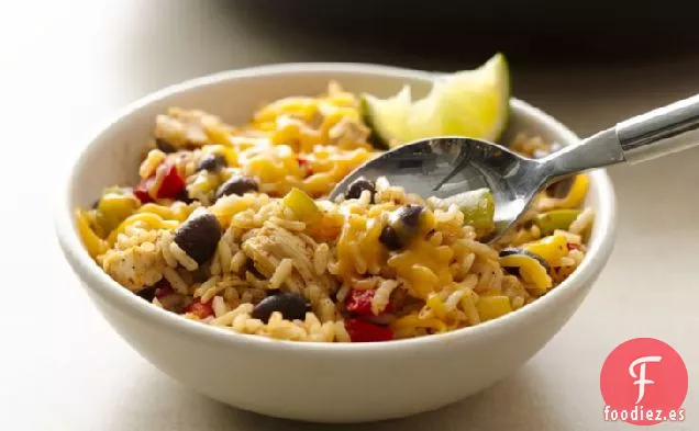Frijoles Negros de una sartén, Pollo y Arroz