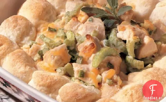 Ensalada de Pavo Caliente con Galletas de Salvia