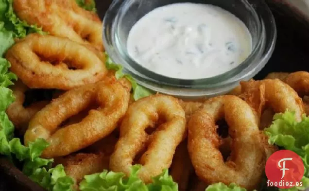 Calamares Rebozados con Cerveza con Mayonesa de Ajo y Limón