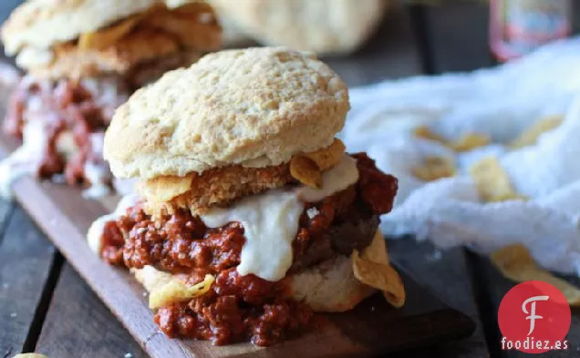 La Mejor Hamburguesa de Galletas con Salsa de Queso y Chile