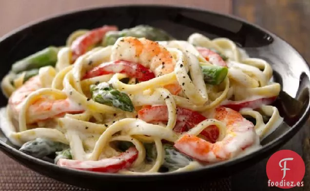 Fettuccine de Camarones Primavera