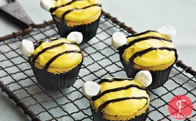 Mini Cupcakes de Abeja Naranja