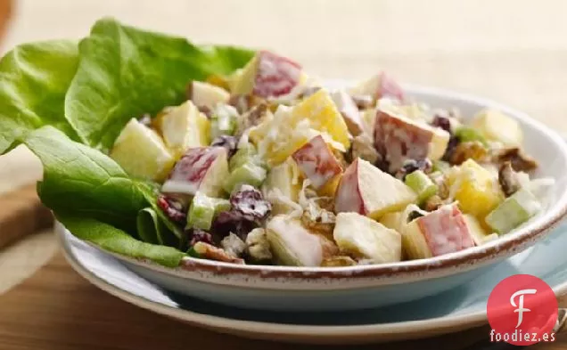 Ensalada Waldorf al Estilo Caribeño